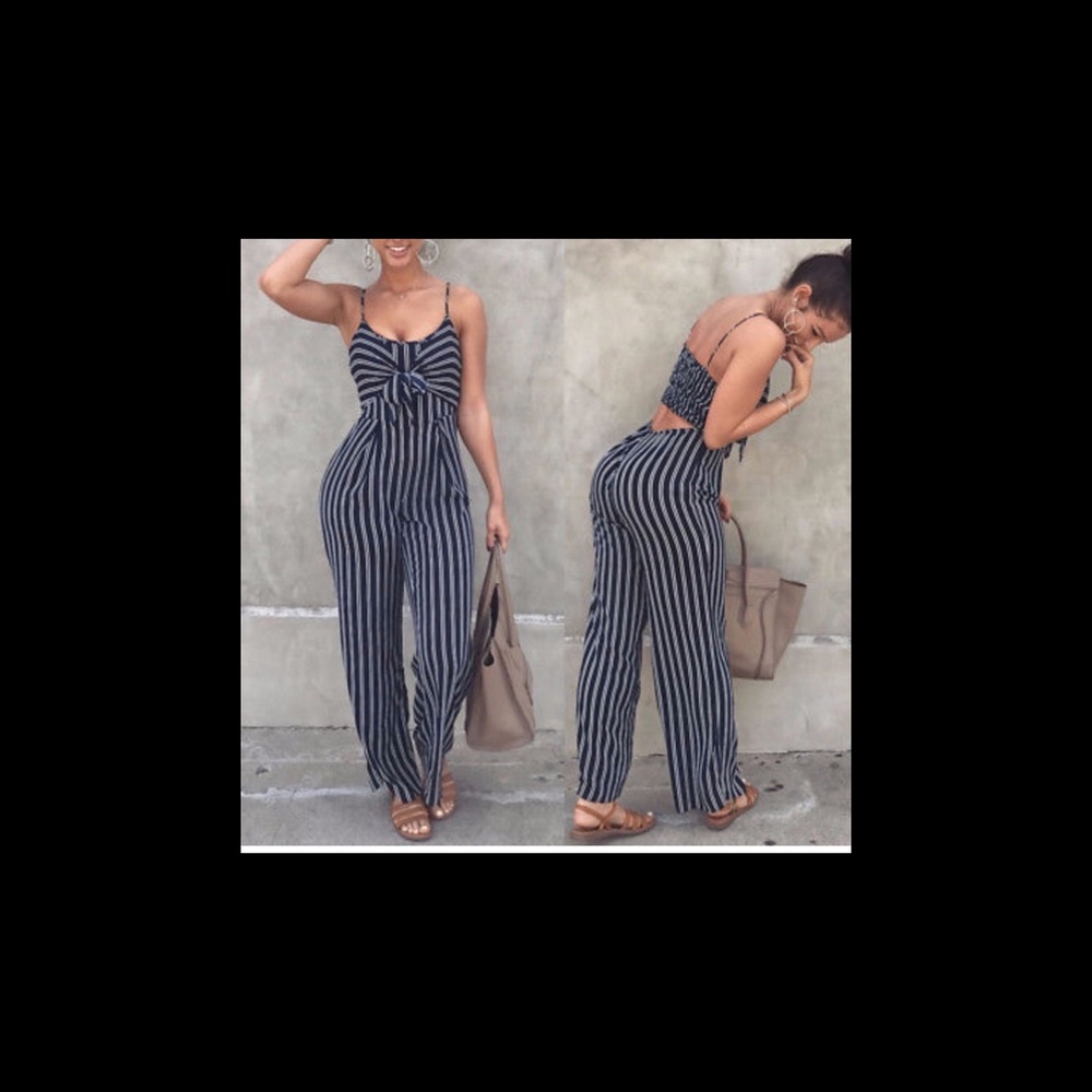 Stripes and bow jumpsuit - Picture 3 of 3